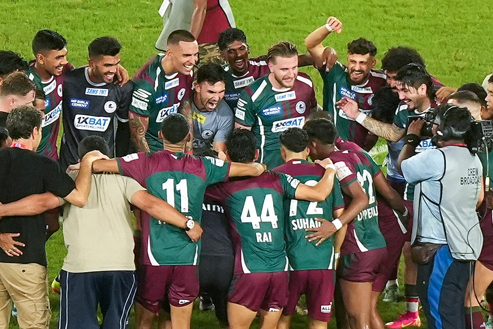 | Photo: PTI/Swapan Mahapatra : Durand Cup 2024 2nd Semi-Final: Mohun Bagan Super Giants players celebrate after winning the 2nd semifinal against Bengaluru FC